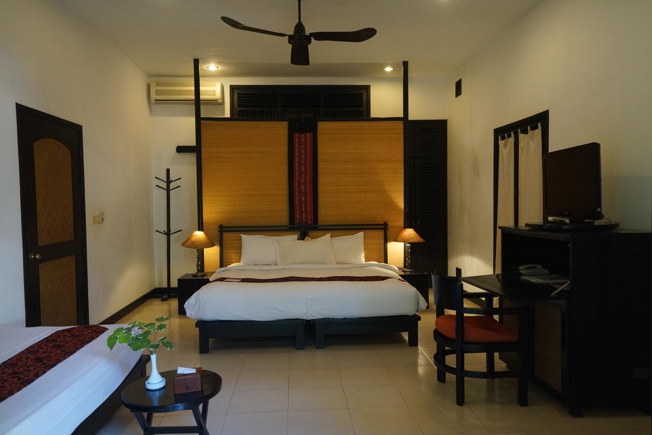La Maison D'Angkor Hotel Siem Reap Exterior photo